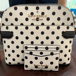 SOLD.   Kate Spade bundle ♠️⚪️⚫️